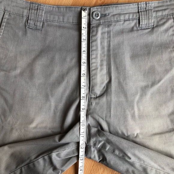 O’Neill Hybrid Short - Picture 13 of 16